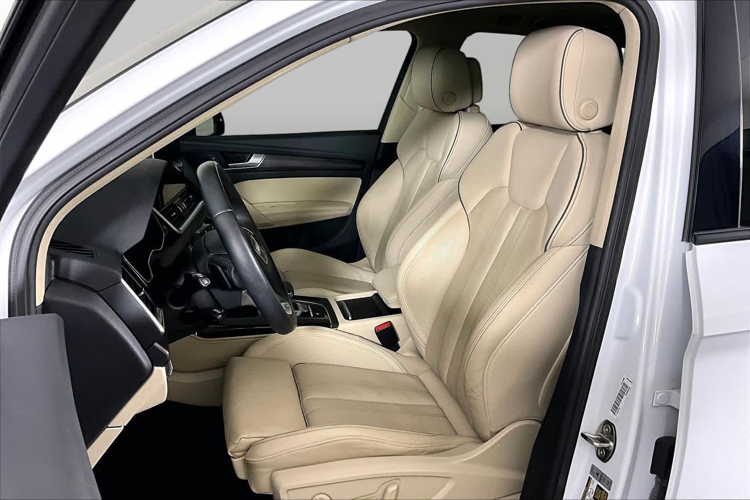 Used 2022 Glacier White Metallic Audi S line Prestige image 8