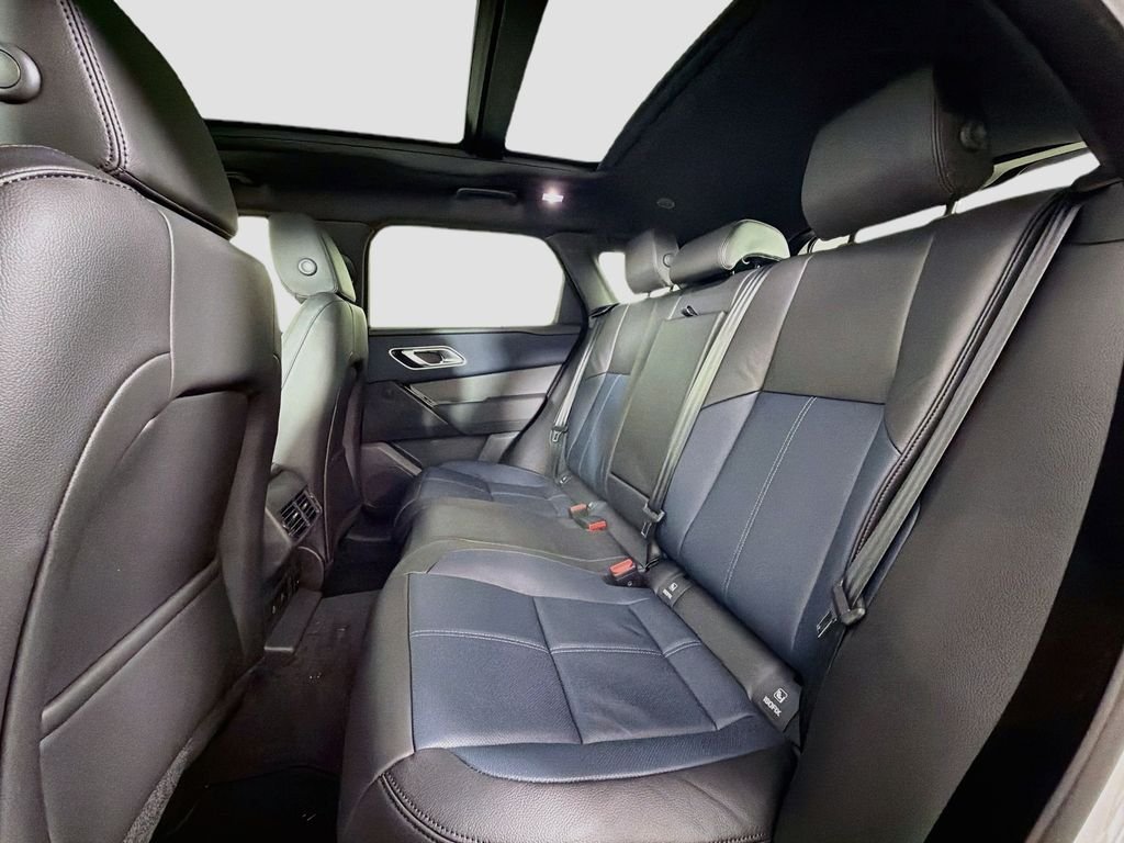 New 2026 Fuji White Land Rover S image 26
