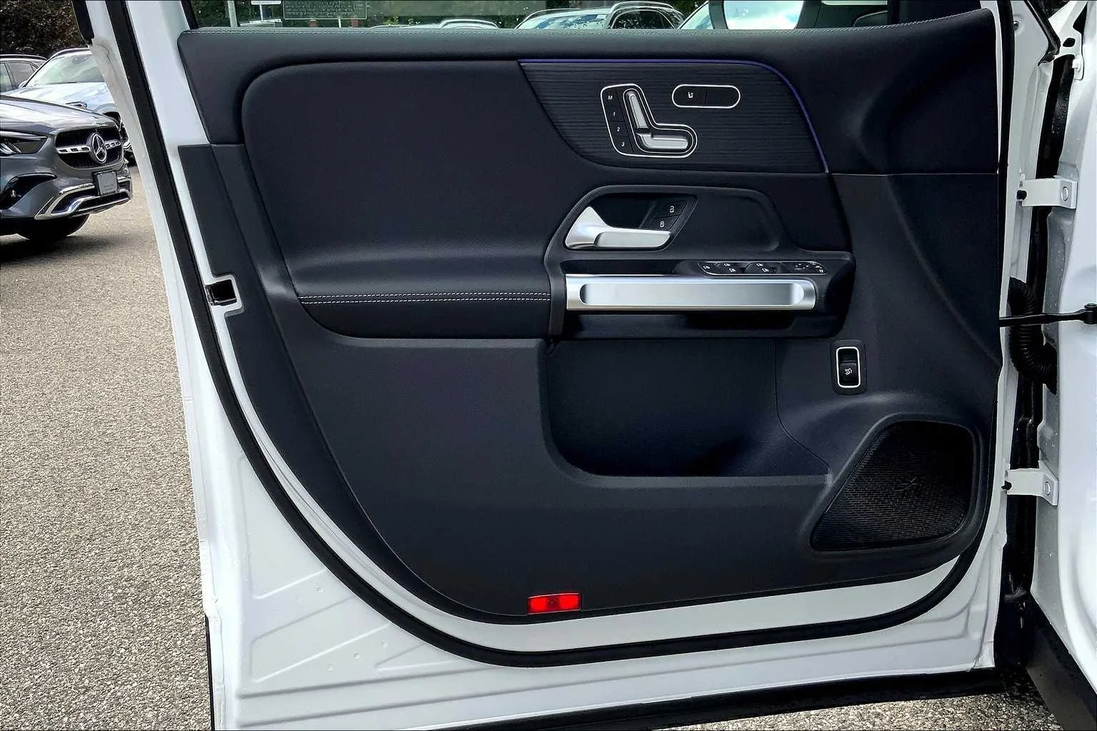 Certified Used 2026 Polar White Mercedes-Benz GLB 250 image 14