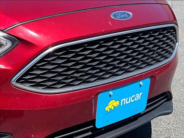 Used 2015 Red Ford SE image 29