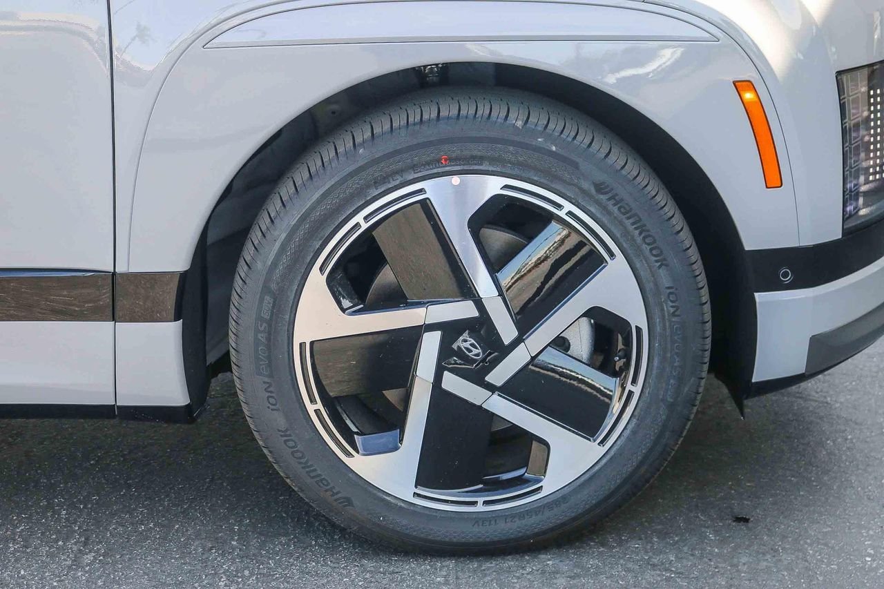 New 2026 Gray Hyundai Performance Calligraphy image 11