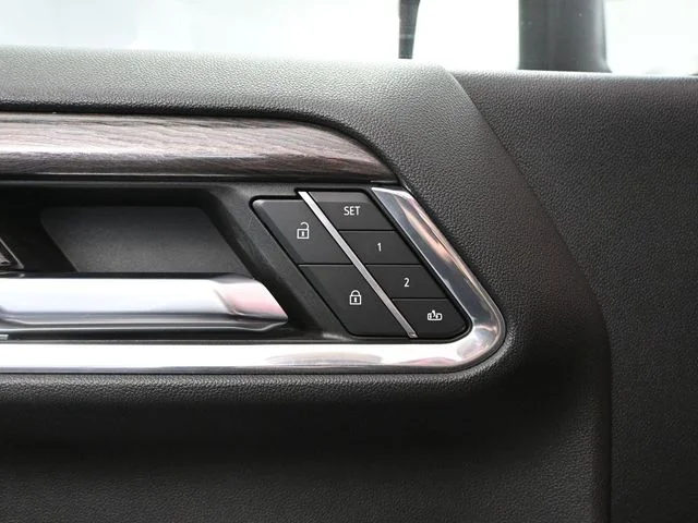 2024 Chevrolet Silverado 2500HD LTZ - Photo 20