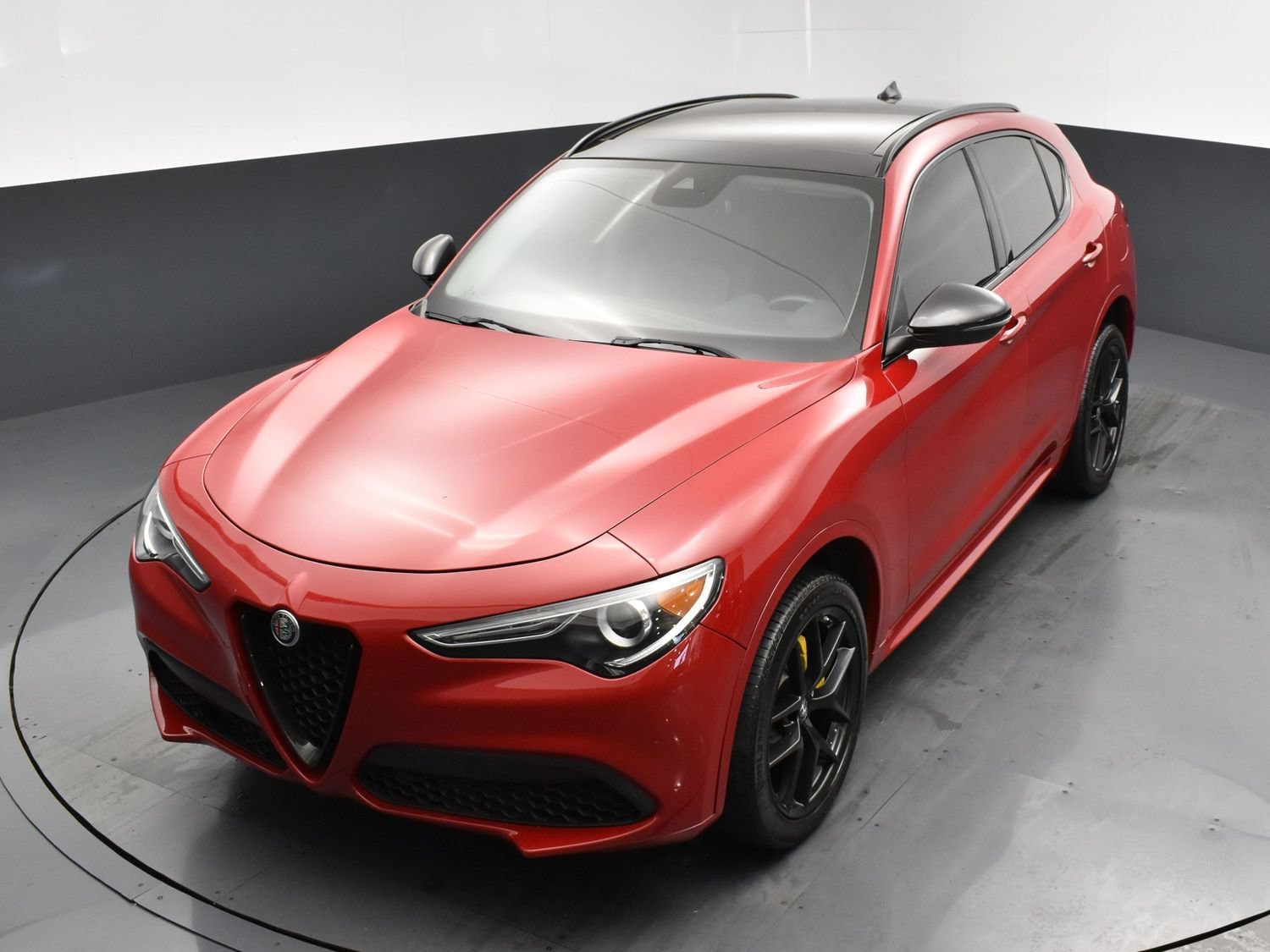 Used 2021 Alfa Rosso Alfa Romeo Ti image 18