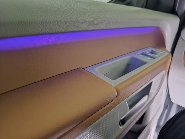 2025 Volkswagen ID. Buzz 1st Edition - Photo 15