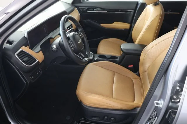 Used 2024 Gray Kia EX image 20