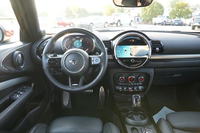 Used 2022 Black MINI Clubman image 19
