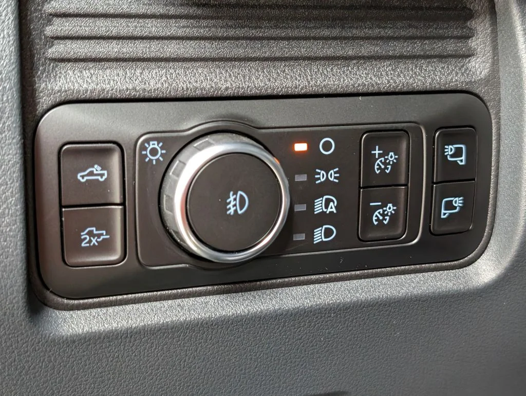 New 2026 Carbonized Gray Metallic Ford F-250® Lariat® image 13