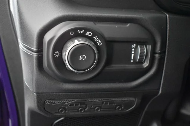 New 2026 Reign Exterior Paint Jeep Sahara image 23
