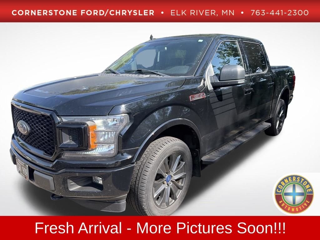 Used 2018 Black Ford XLT image 1