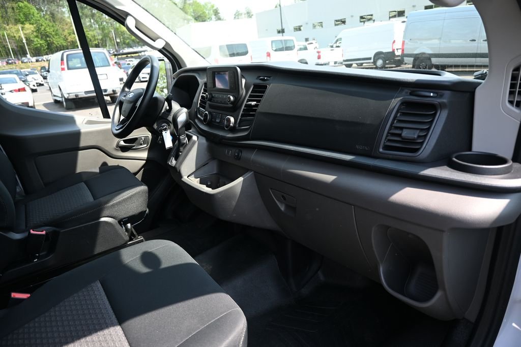Used 2025 White Ford Base image 17
