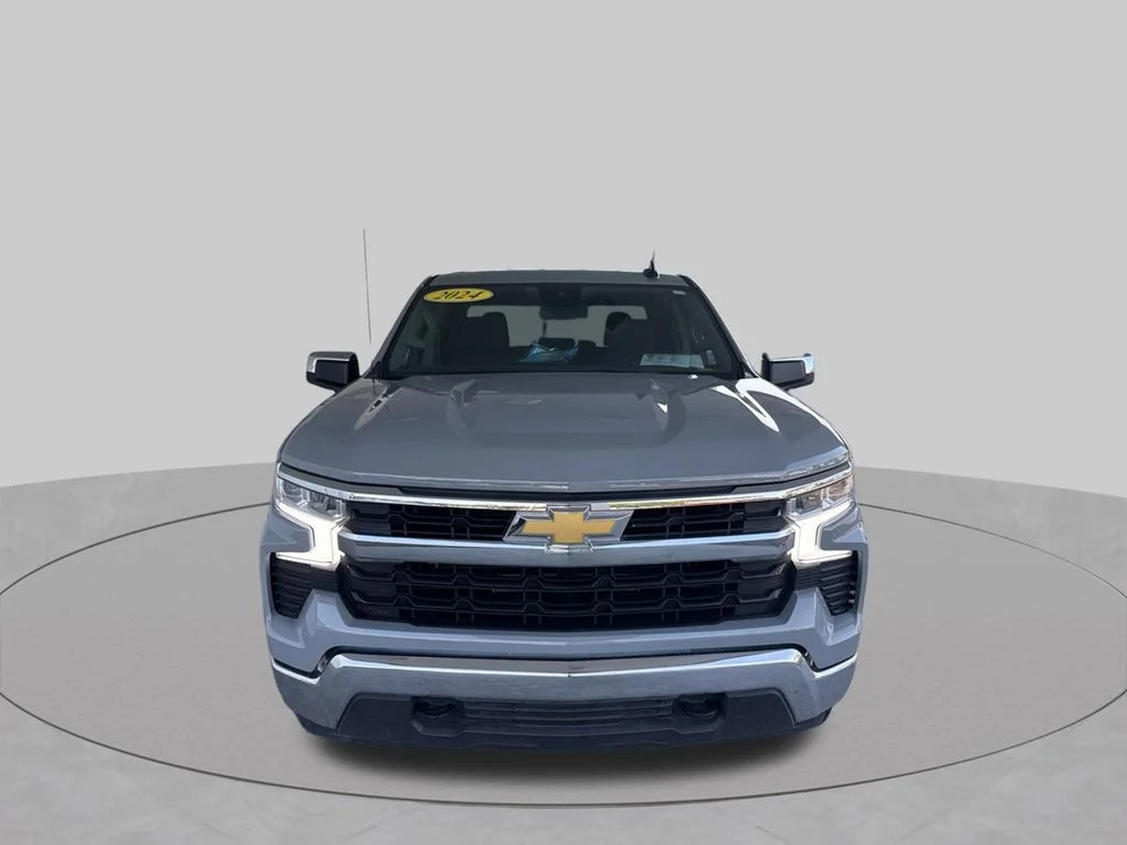 Used 2024 Gray Chevrolet LT image 15