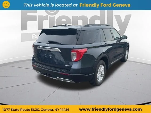 Used 2023 Blue Metallic Ford XLT image 5