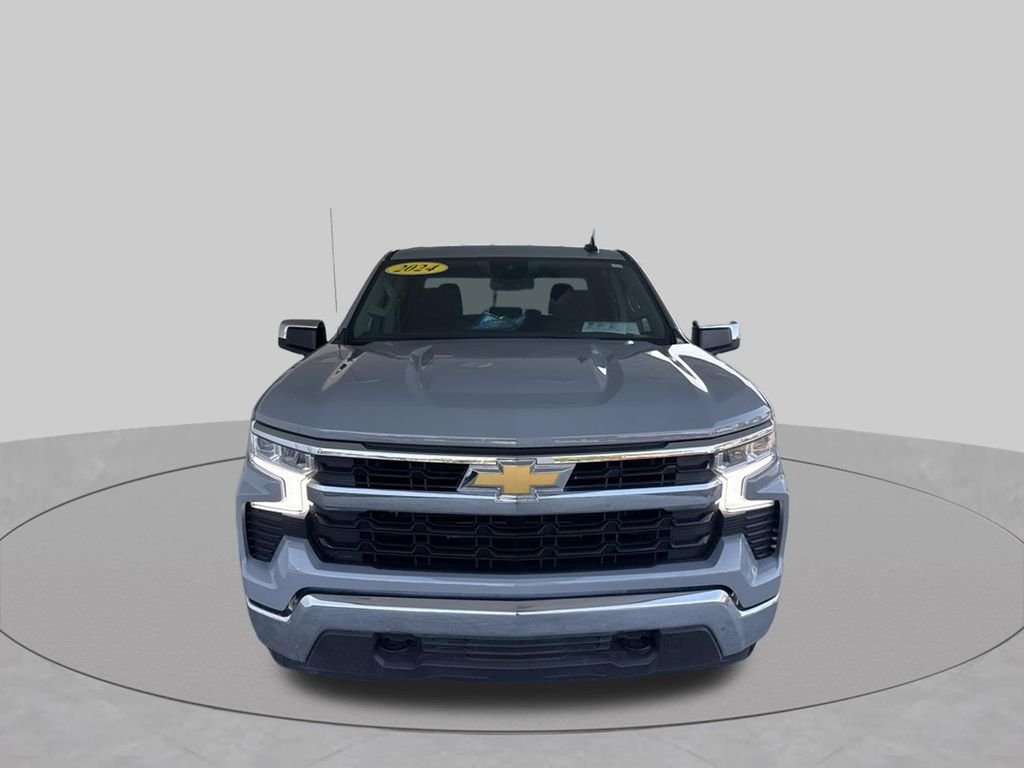 Used 2024 Gray Chevrolet LT image 15