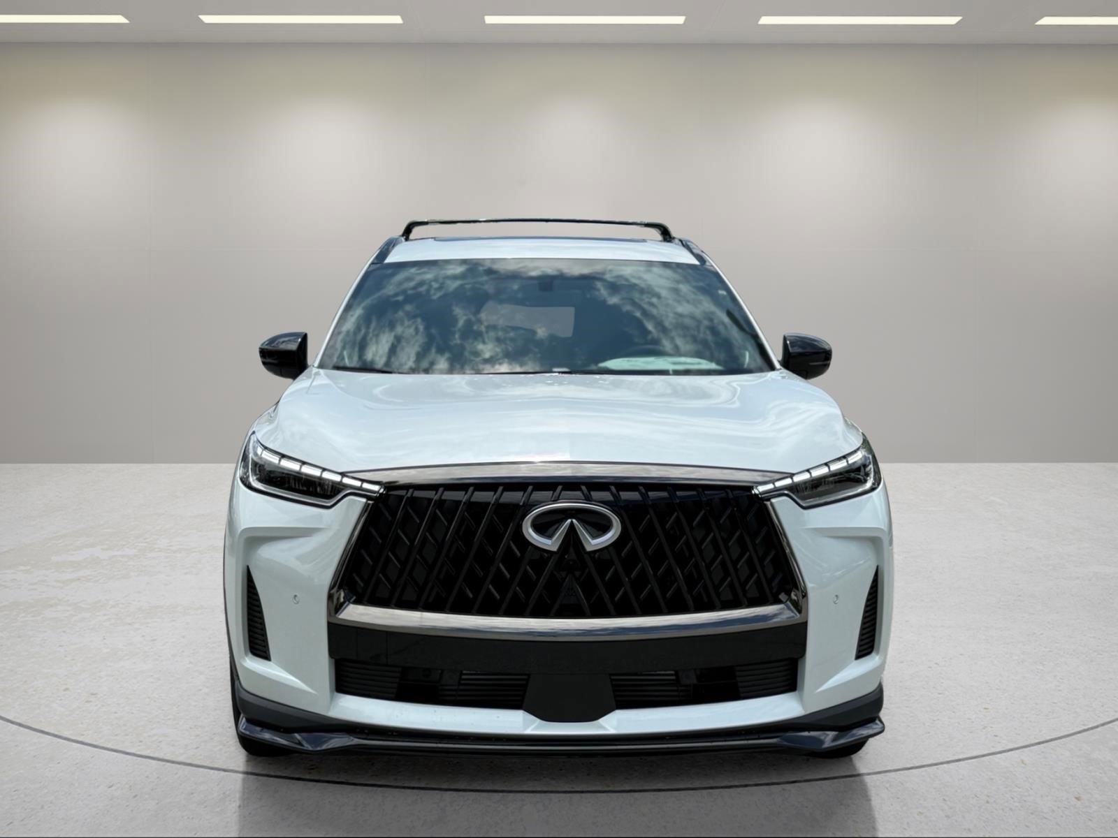 New 2027 RADIANT WHITE INFINITI Sport AWD image 2