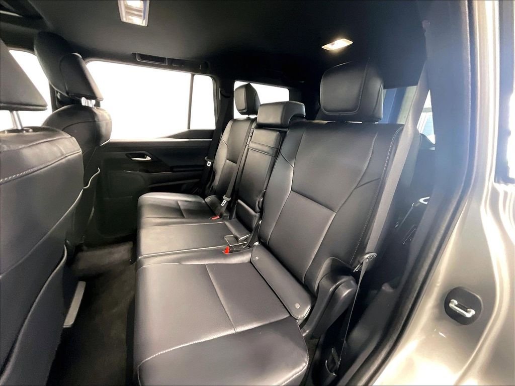 Used 2024 Silver Lexus 550 Premium+ image 15