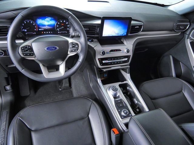 Certified Used 2024 Black Ford XLT image 4