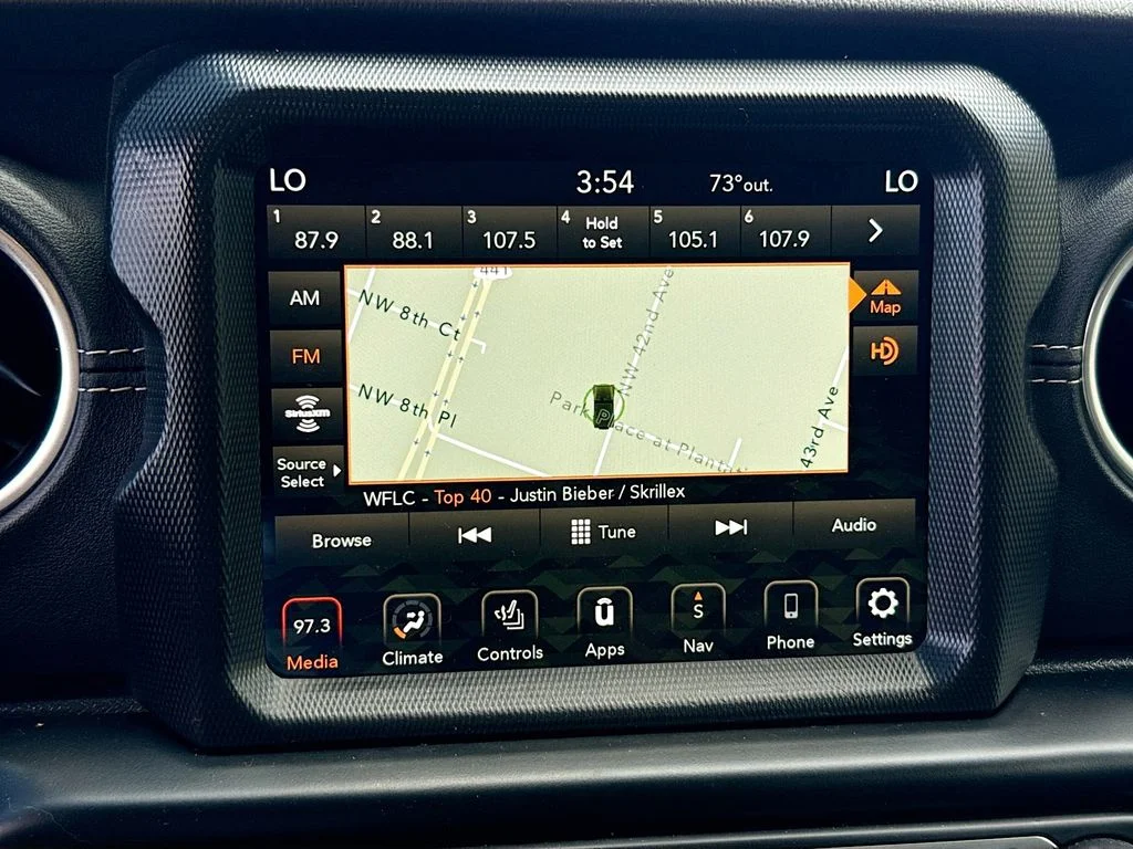 Used 2022 Black Jeep Unlimited Sahara image 16