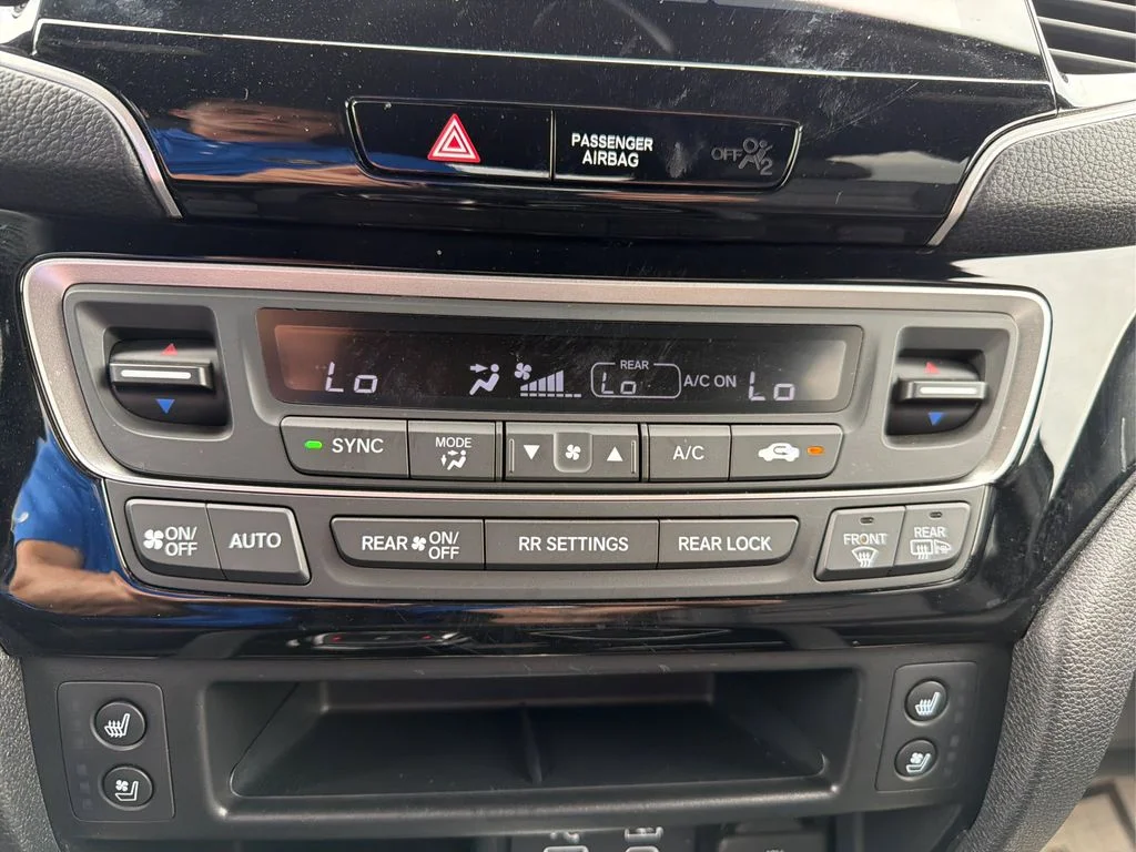 Used 2024 Gray Honda Black Edition image 28