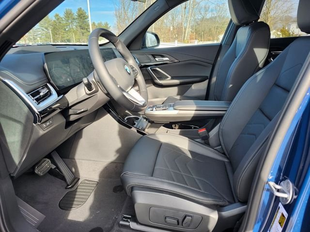Used 2026 Blue BMW xDrive28i image 19