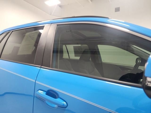 2021 Toyota RAV4 XLE Premium - Photo 14