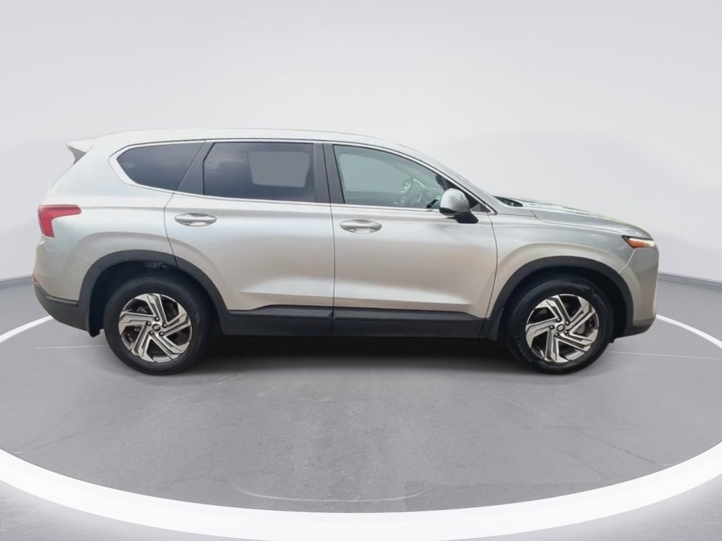 Certified Used 2023 Silver Hyundai SE image 9