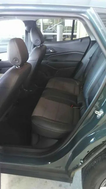 Used 2025 Gray Chevrolet LT image 3