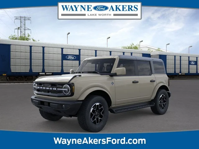 2026 Ford Bronco Outer Banks