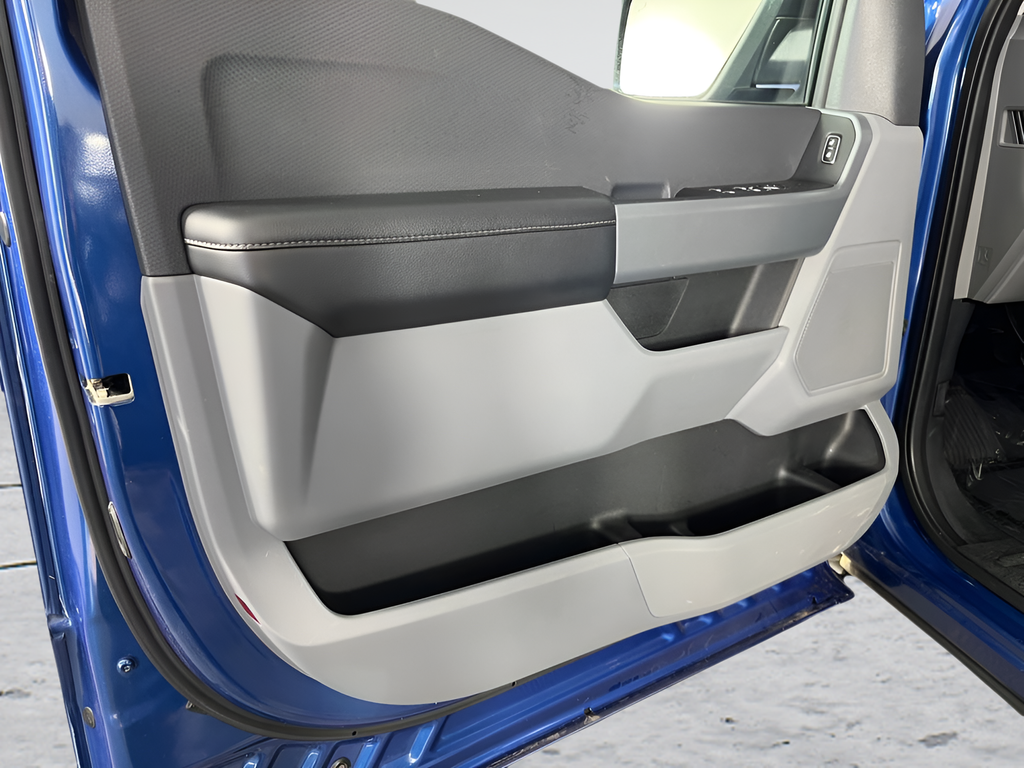 2023 Ford F-150 XLT - Photo 9