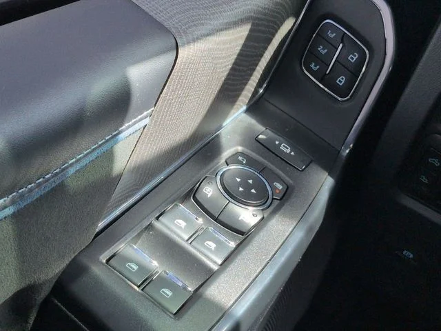 Certified Used 2025 Agate Black Metallic Ford Platinum image 24