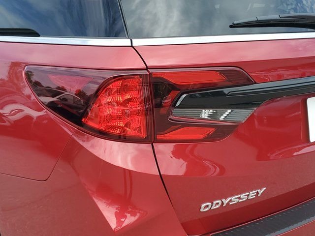 New 2026 Radiant Red Metallic II Honda Sport-L image 10