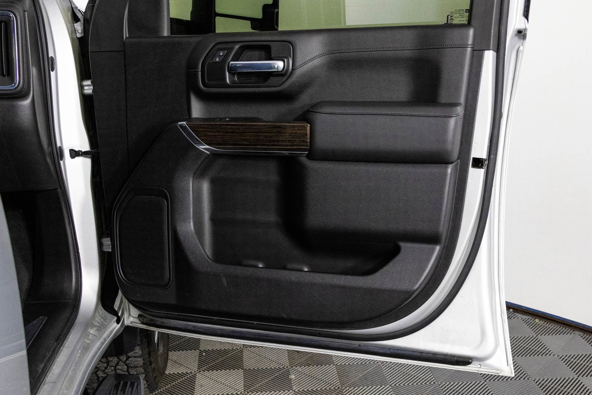 2022 GMC SIERRA HD - Image 34