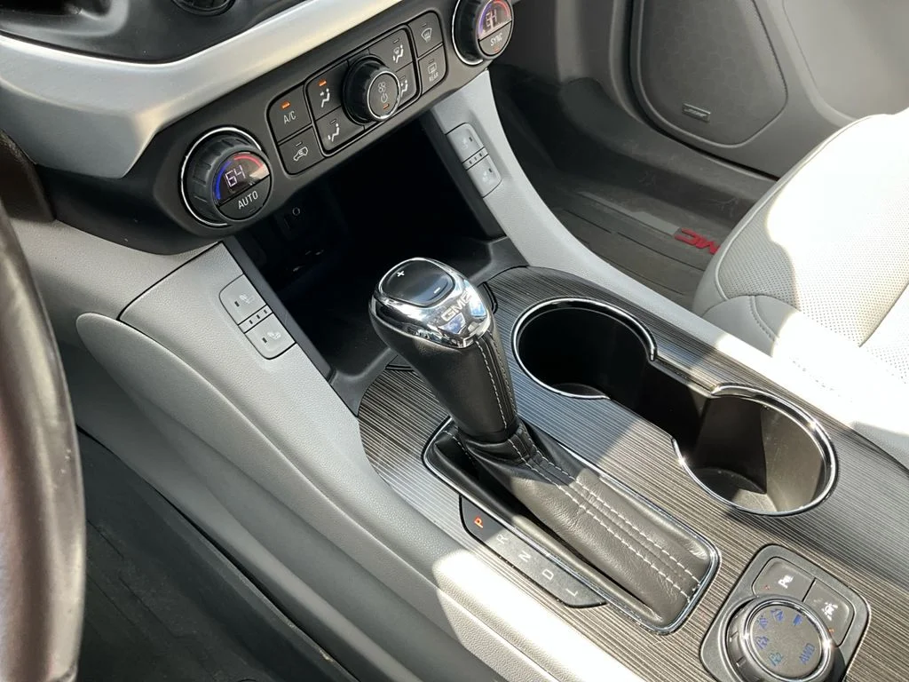 Used 2018 Crimson Red Tintcoat GMC SLT image 20