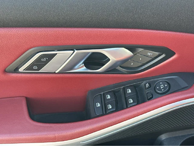 2023 BMW 3 Series 330i - Photo 30