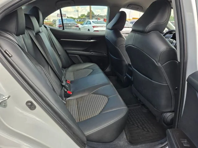 Used 2022 White Toyota SE image 17