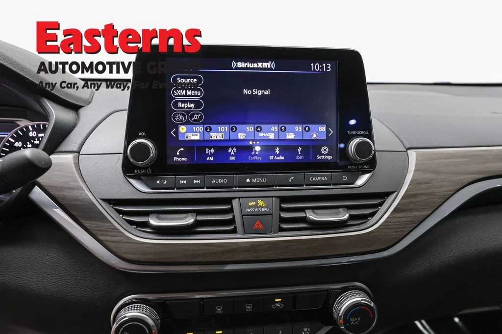 Used 2023 Gray Nissan 2.5 SV image 12
