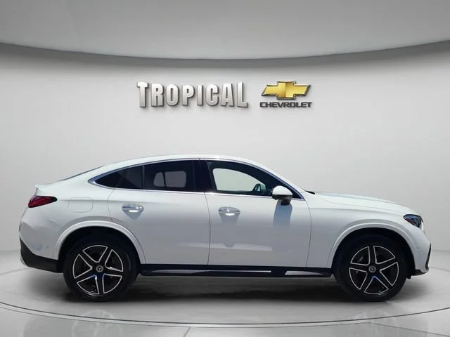 Used 2025 White Mercedes-Benz GLC 300 image 6
