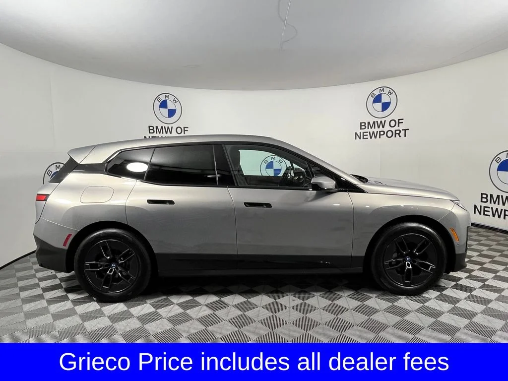 Used 2024 Gray Metallic BMW xDrive50 image 11