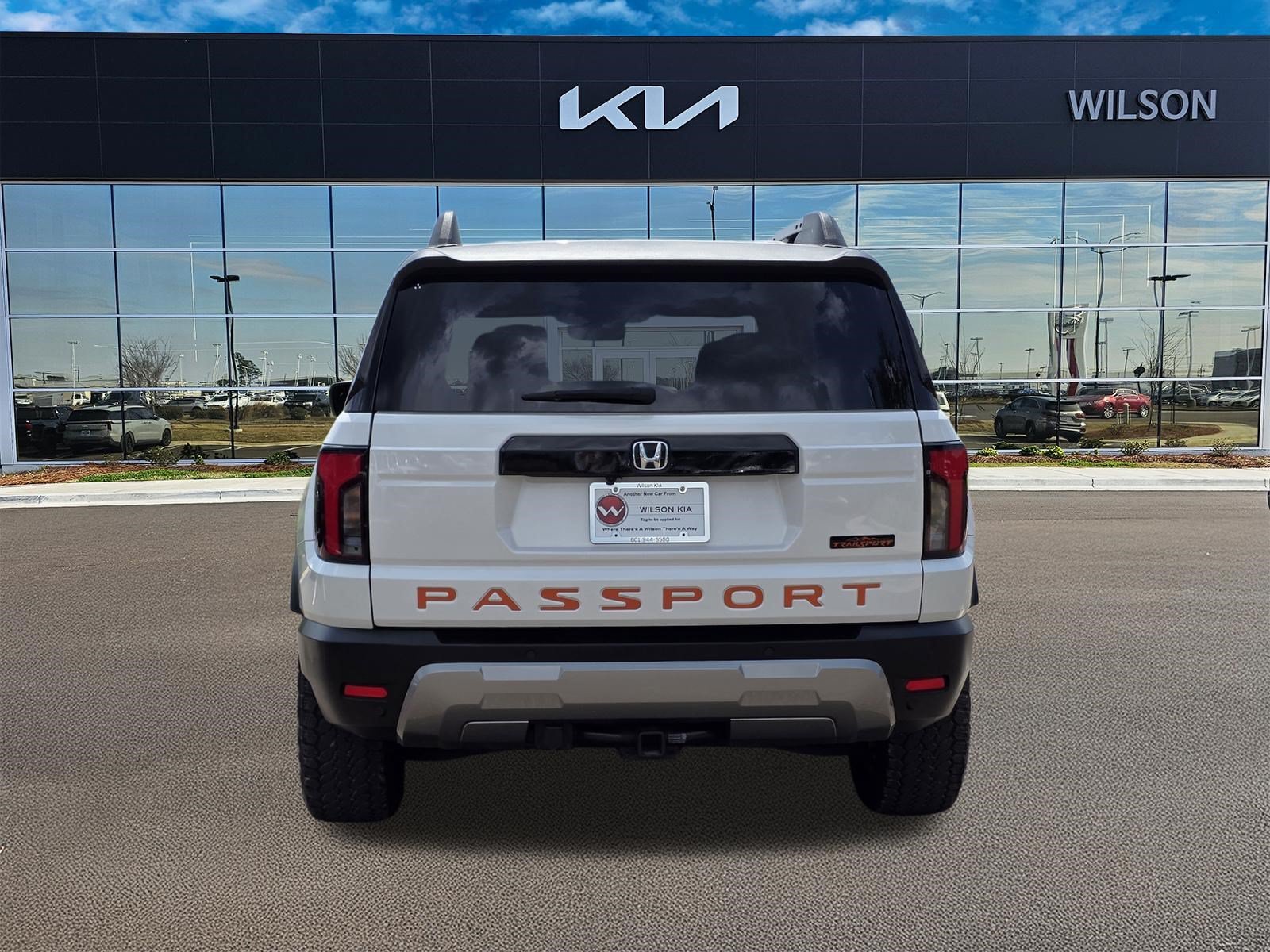 Used 2026 Platinum White Pearl Honda TrailSport image 5