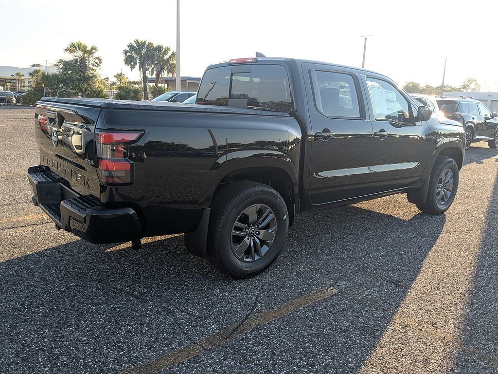 New 2026 Super Black Nissan Crew Cab SV image 4