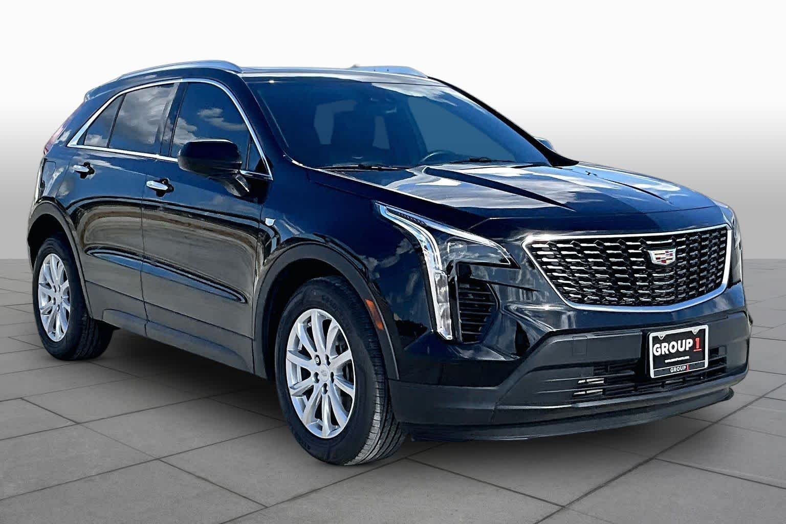Used 2023 Stellar Black Metallic Cadillac FWD Luxury image 5