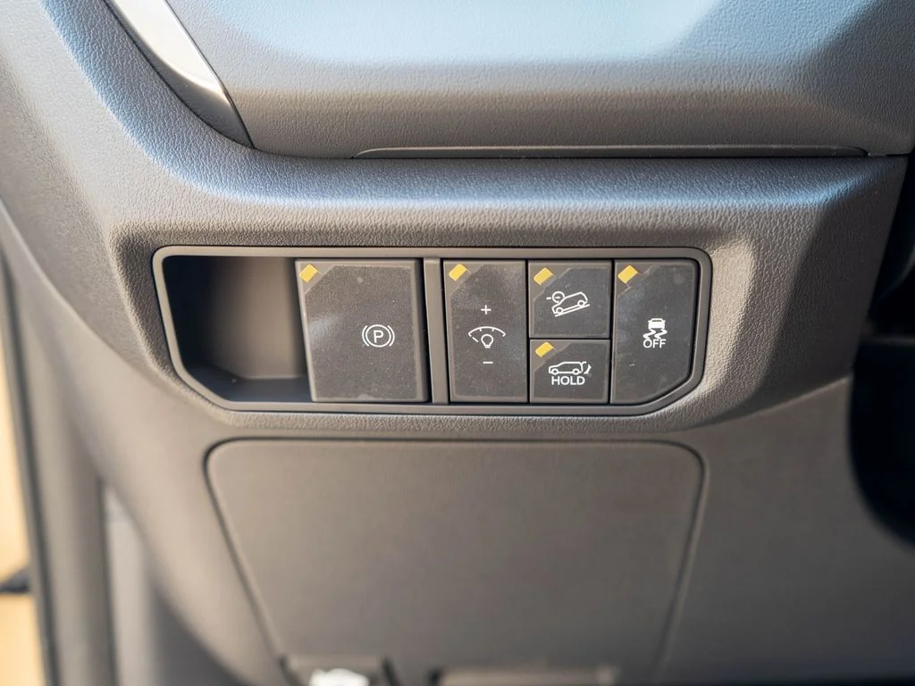 New 2027 Brown Kia X-Line S image 20