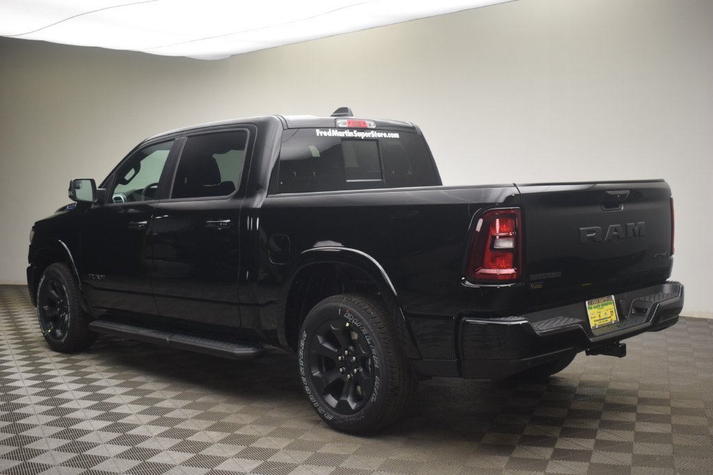 New 2026 Diamond Black Crystal Pearl-Coat Exterior Paint RAM Big Horn/Lone Star image 11