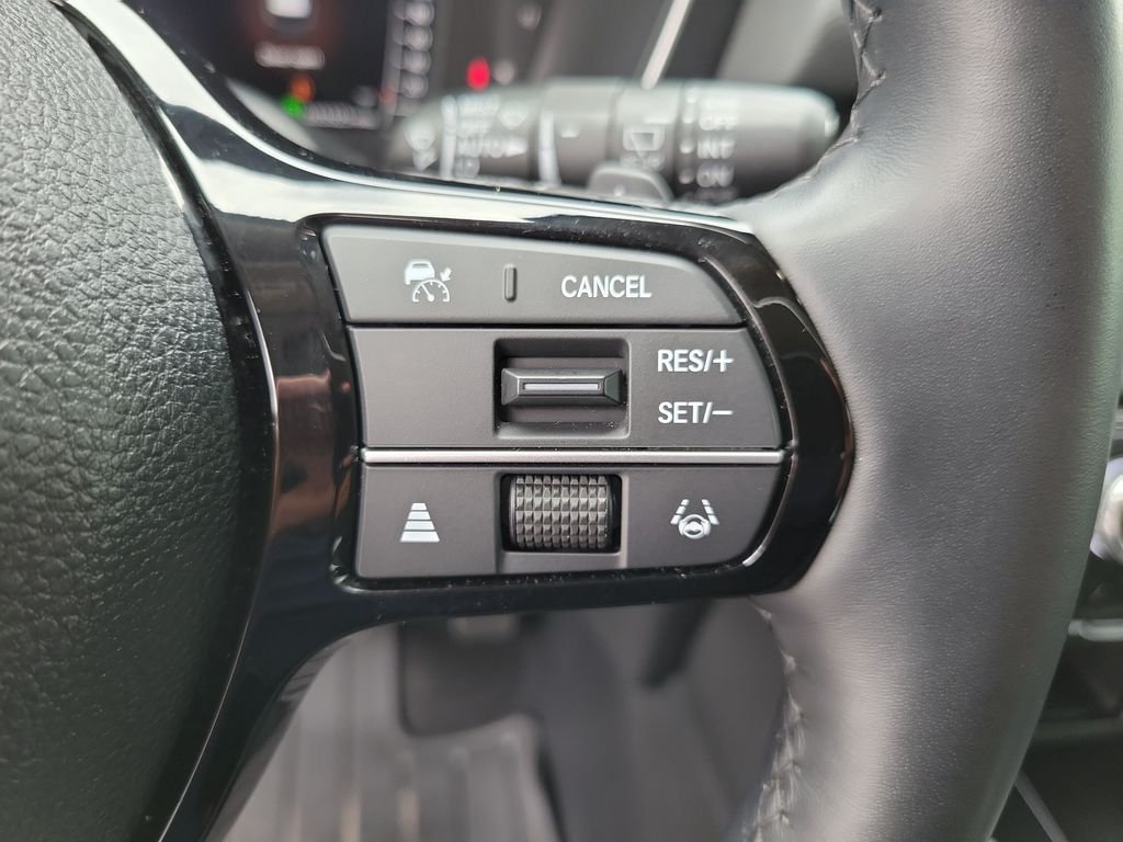 Certified Used 2023 Platinum White Pearl Honda AWD ELITE image 34