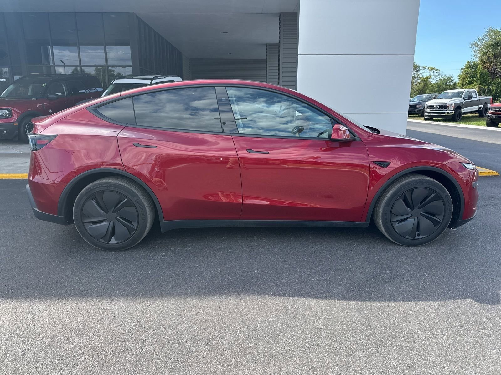 Used 2026 Tesla Model Y Long Range with VIN 7SAYGDEE2TF334260 for sale in Spring Hill, FL