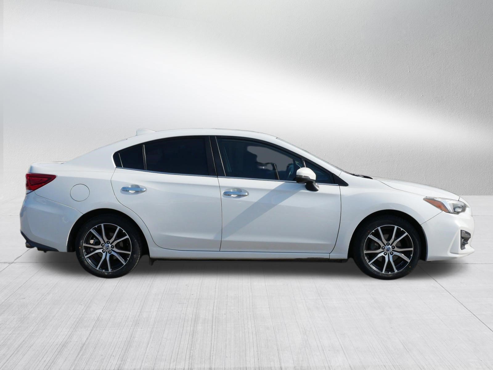 Used 2018 Crystal White Pearl Subaru Limited image 8
