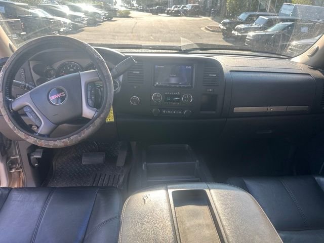 Used 2011 Silver GMC SLE image 17