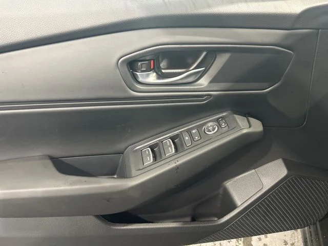 New 2026 Canyon River Blue Metallic Honda SE image 15