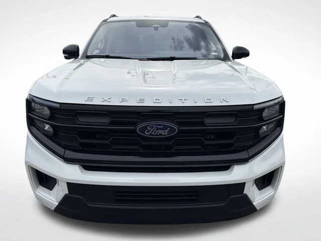 Used 2025 White Ford Active image 12