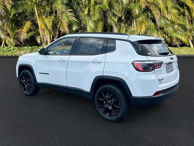 New 2026 Bright White Clear-Coat Exterior Paint Jeep Latitude image 7