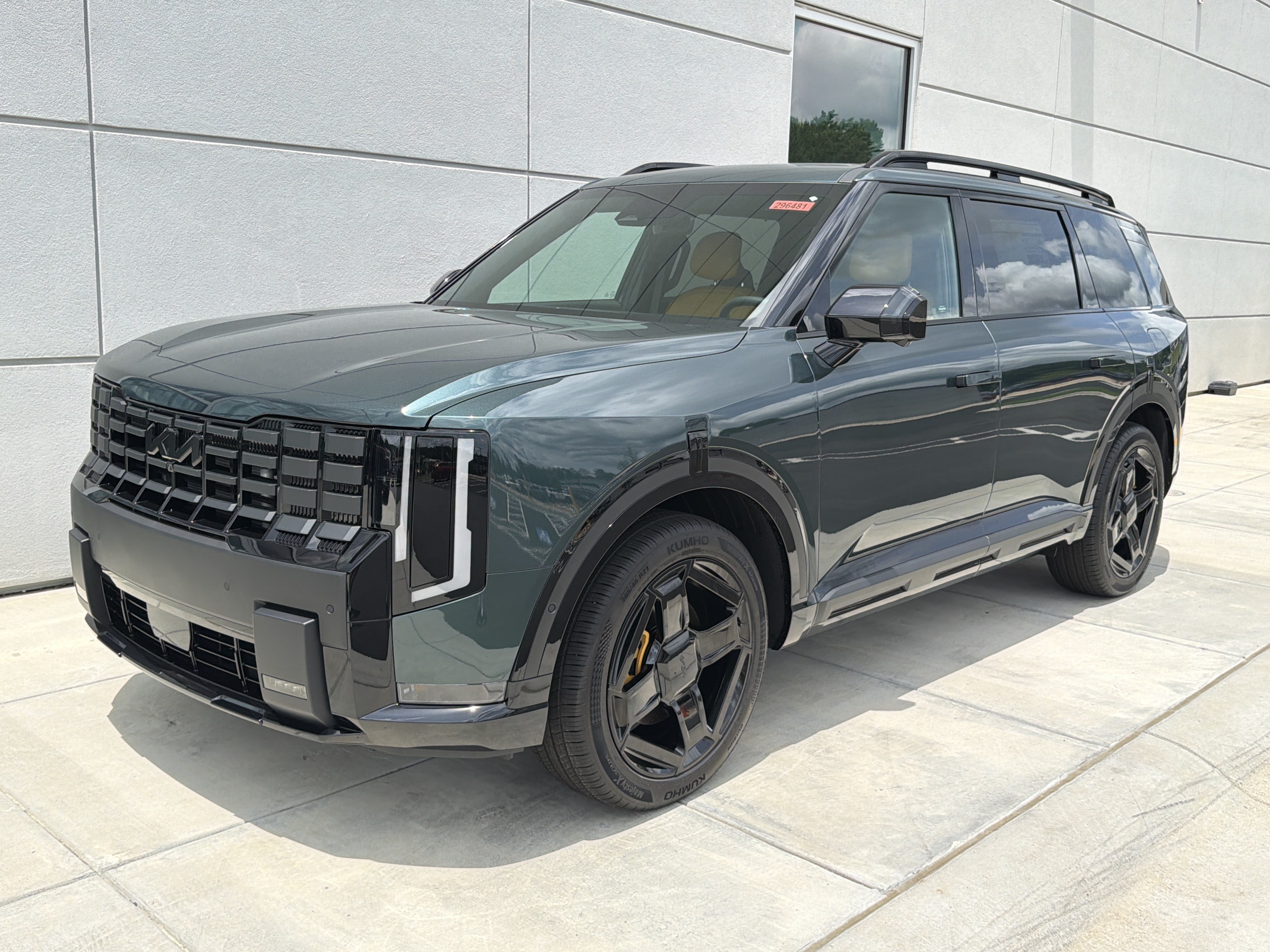 New 2027 Black Jade Green Kia X-Line SX image 3
